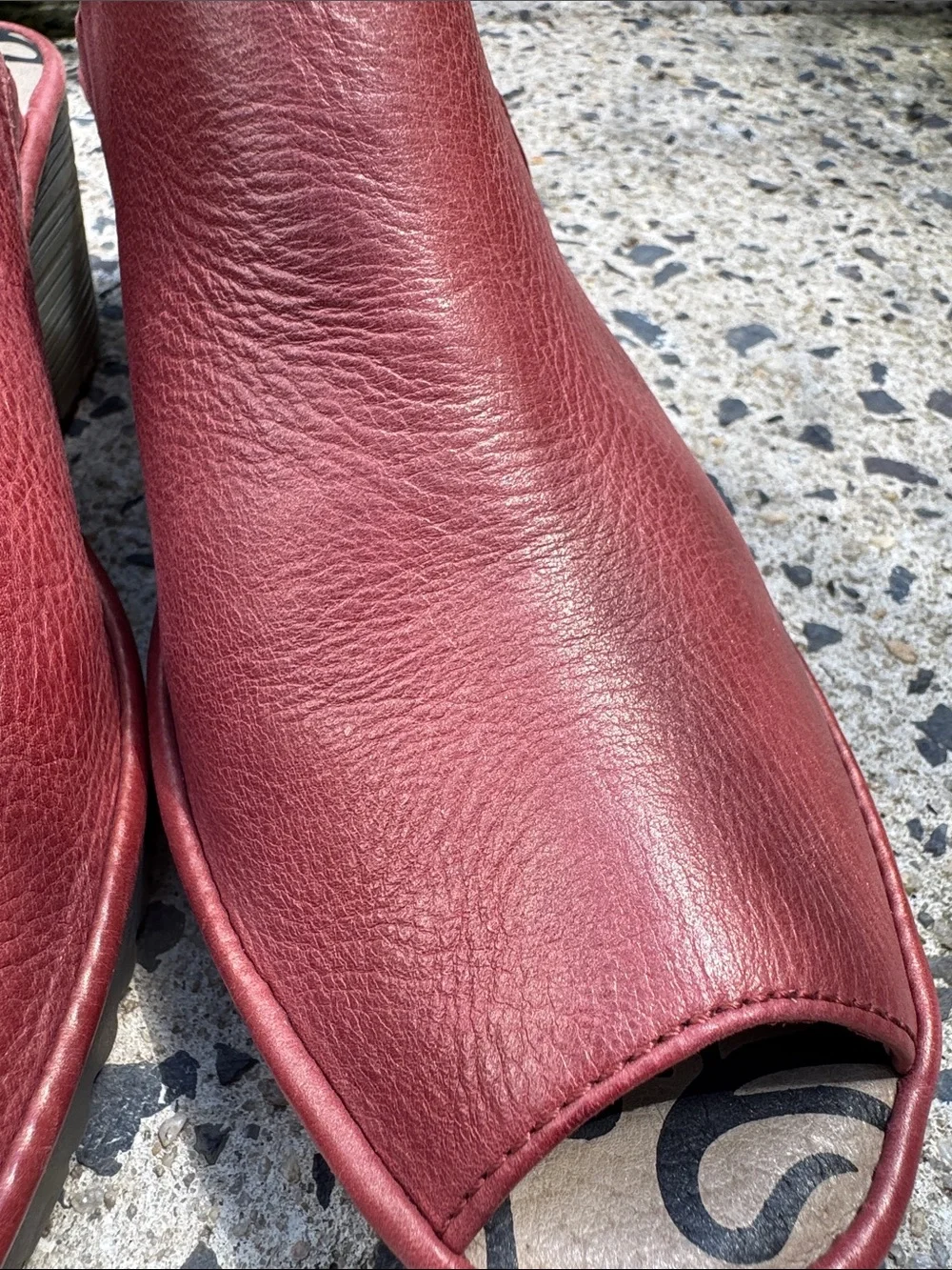 Fly London Red Leather Open-Toe Slide Mules
